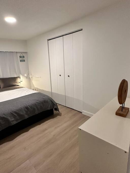 Petite Main Street Haven Apartman Vancouver Kültér fotó