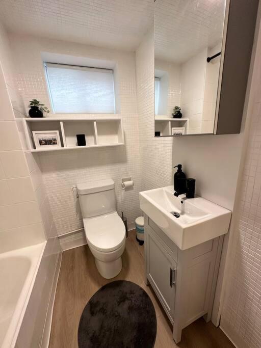 Petite Main Street Haven Apartman Vancouver Kültér fotó