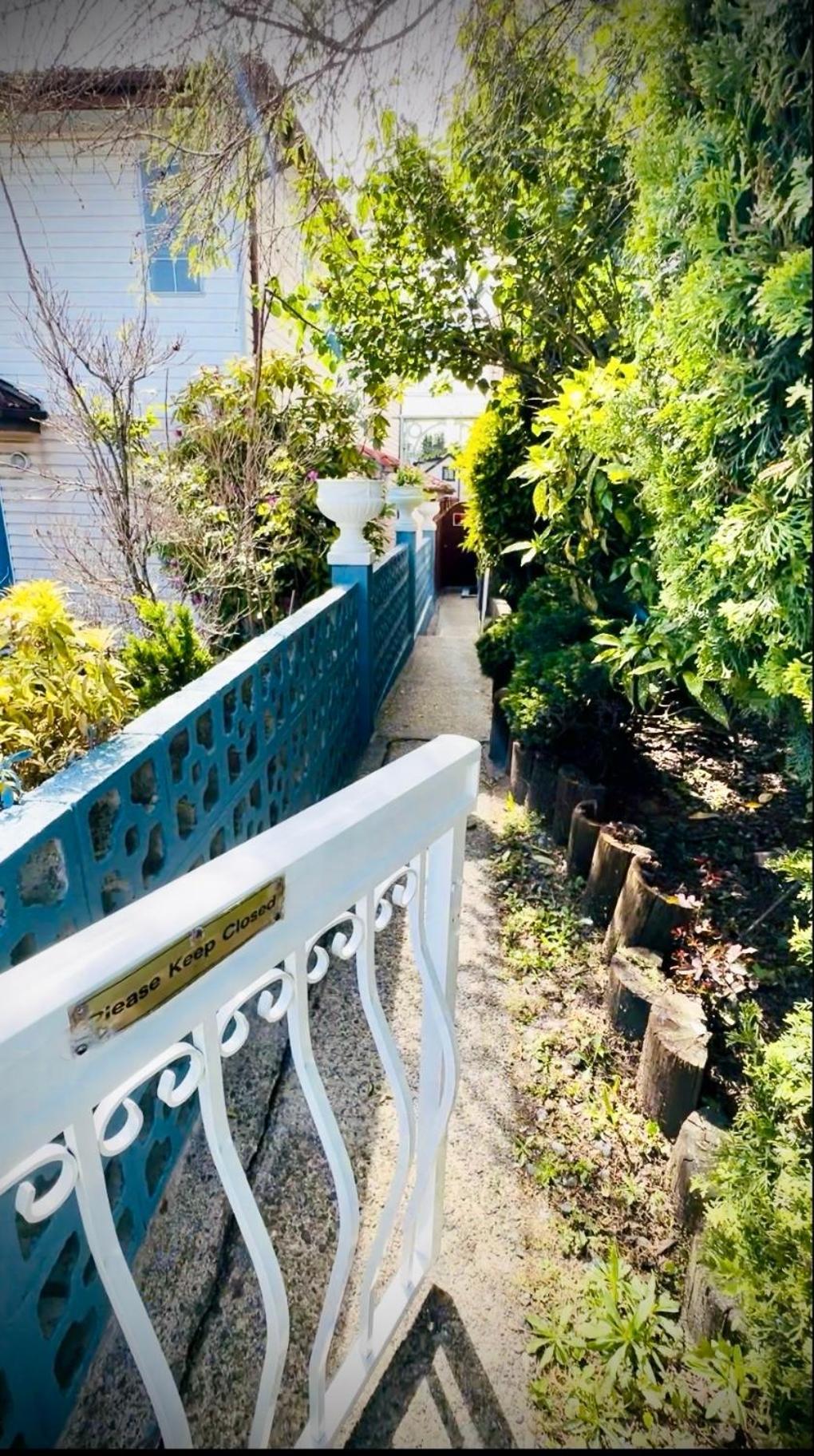 Petite Main Street Haven Apartman Vancouver Kültér fotó